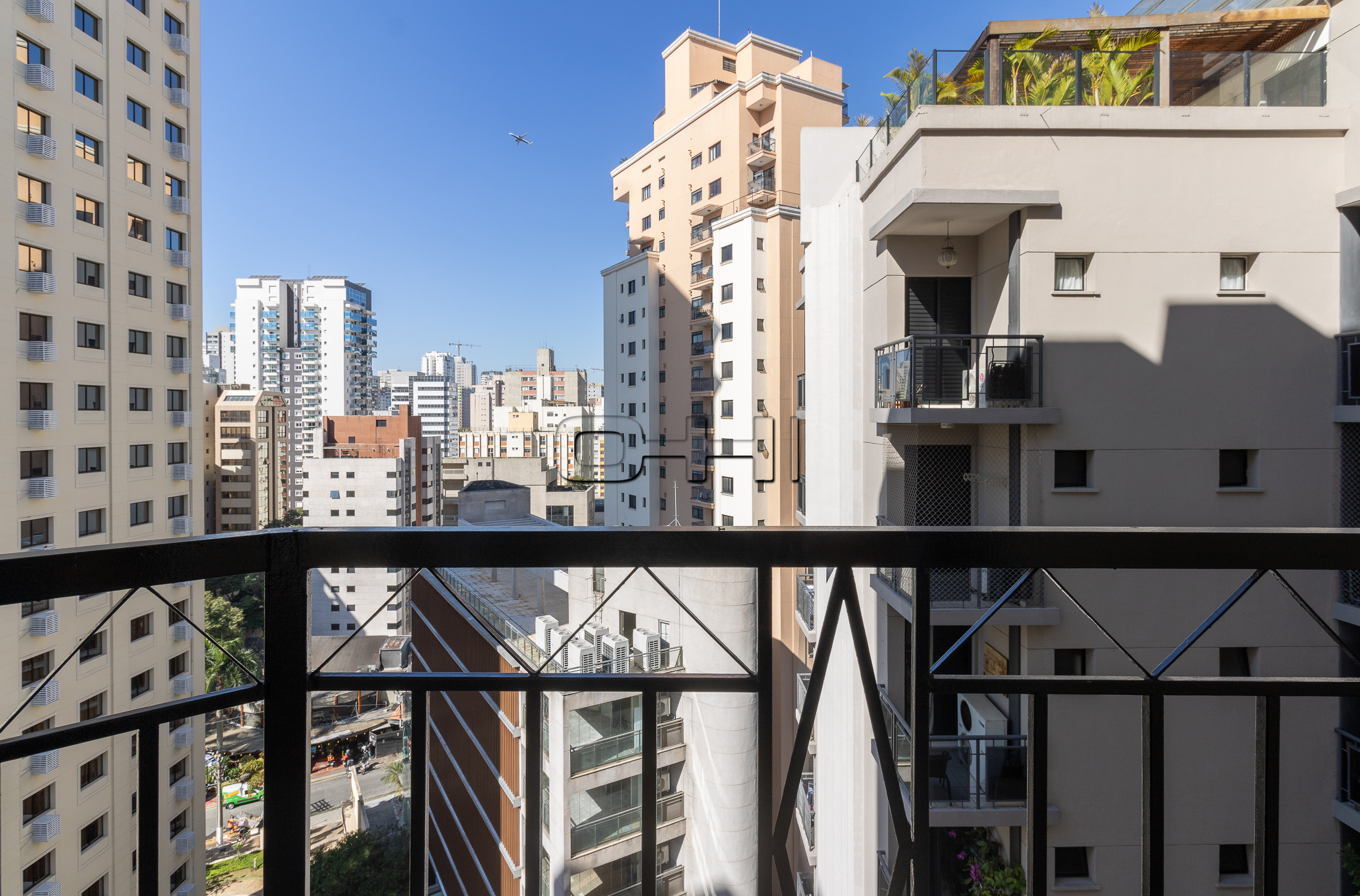 Doutor Cardoso de Melo, 1060