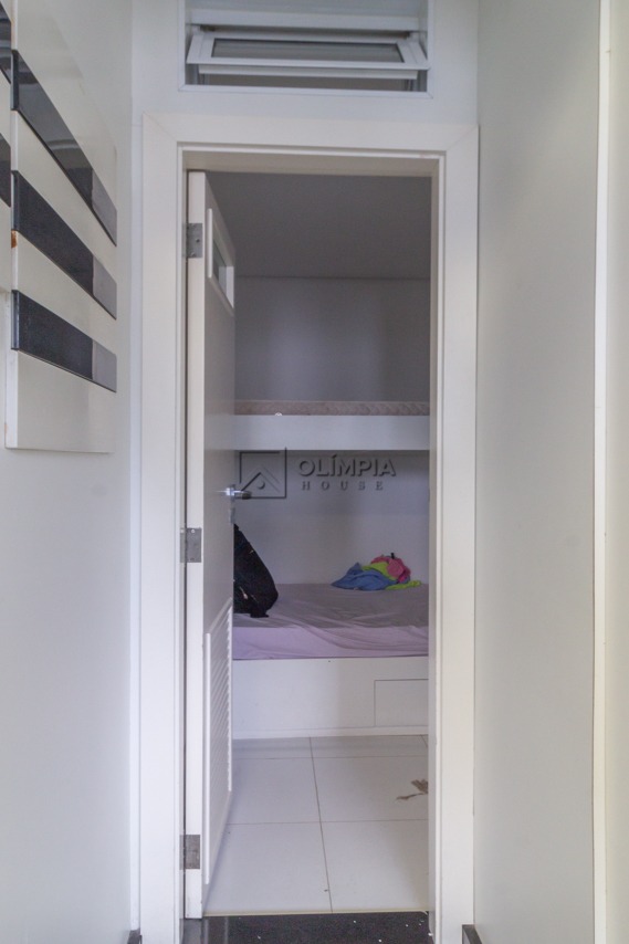 dos Arapanés, 75