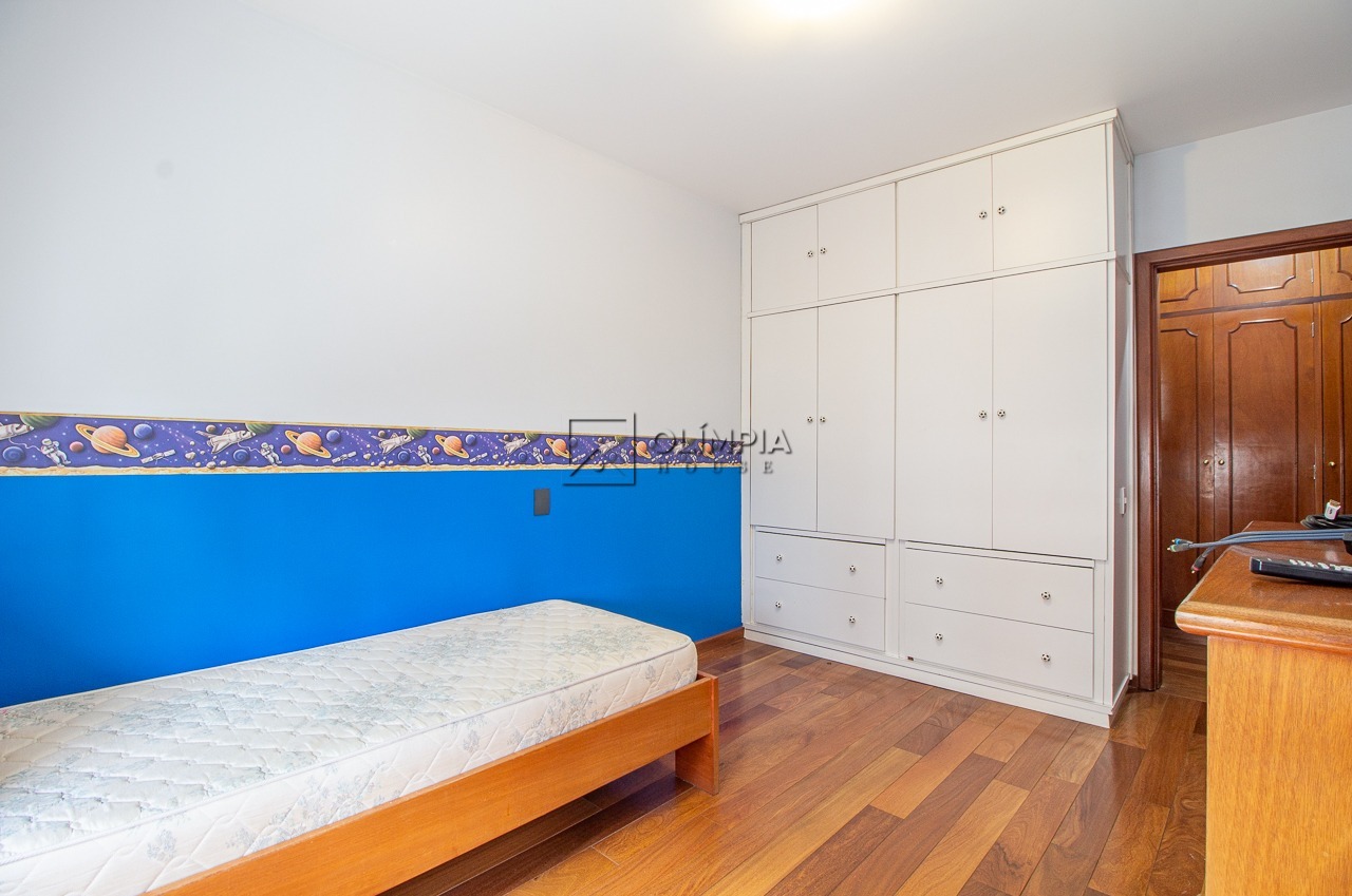 Sampaio Viana, 323
