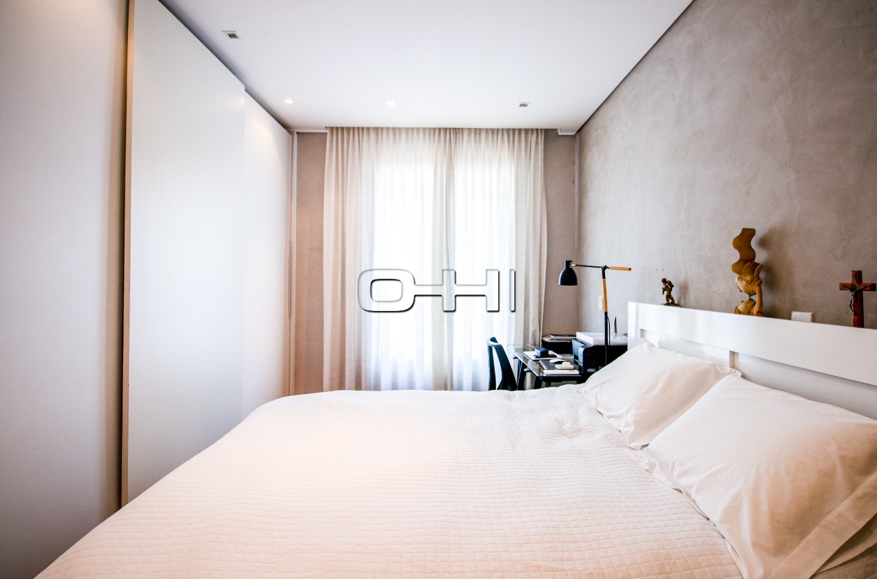 Job Lane, 590