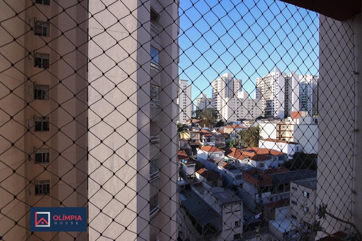 Doutor Miranda de Azevedo, 1085