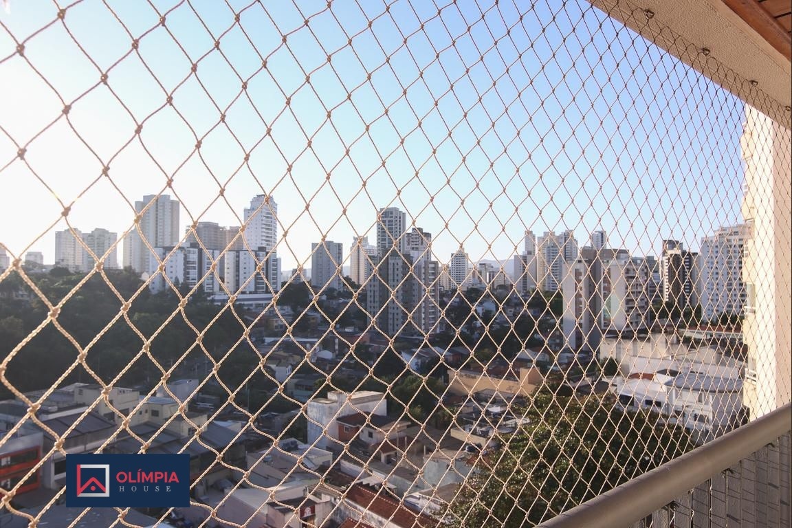 Doutor Miranda de Azevedo, 1085