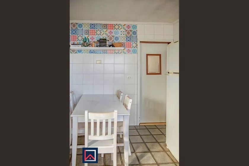 França Pinto, 718