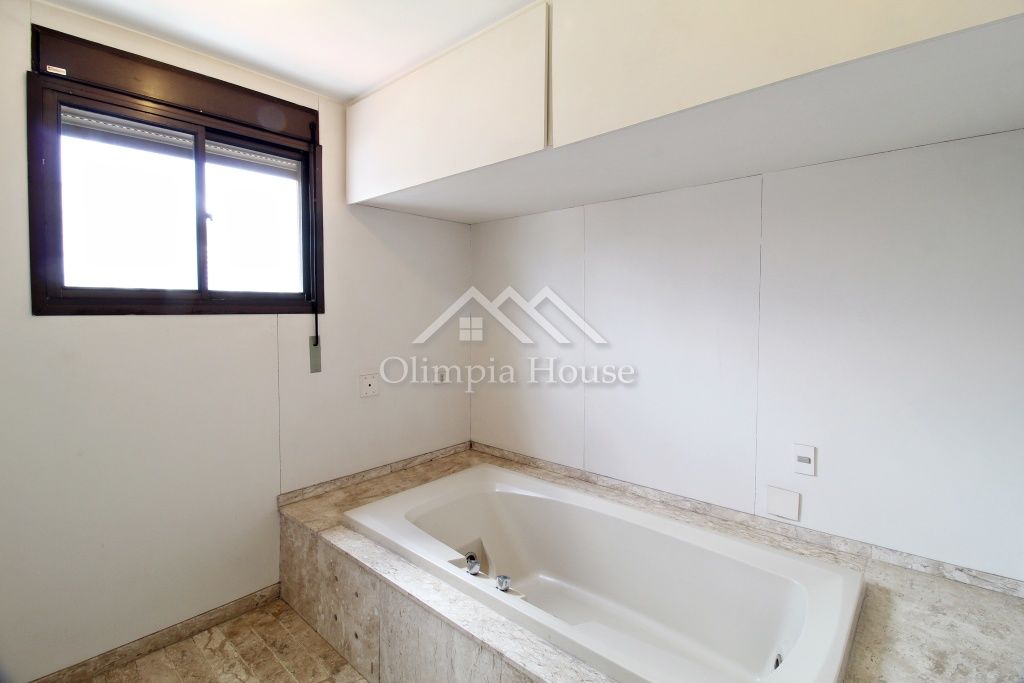 Barão de Capanema, 536