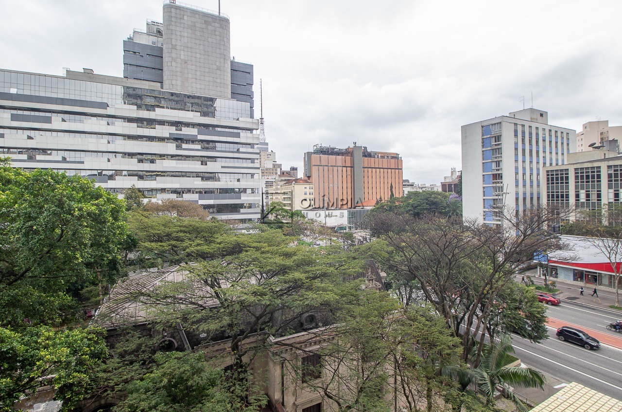 Paulista, 21