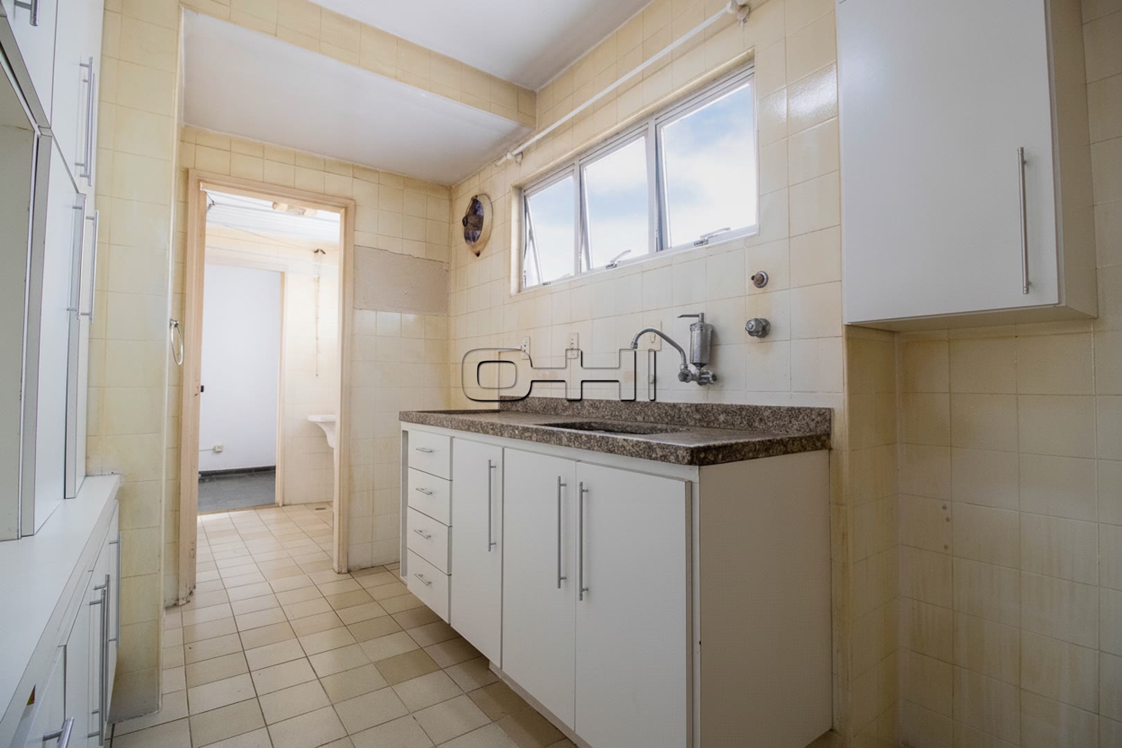 Professor Vahia de Abreu, 172