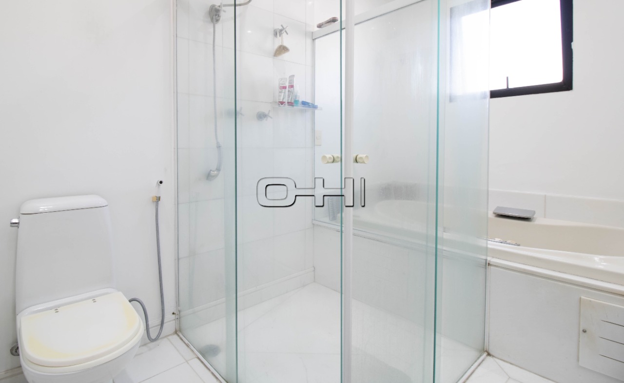 Morais de Barros, 770