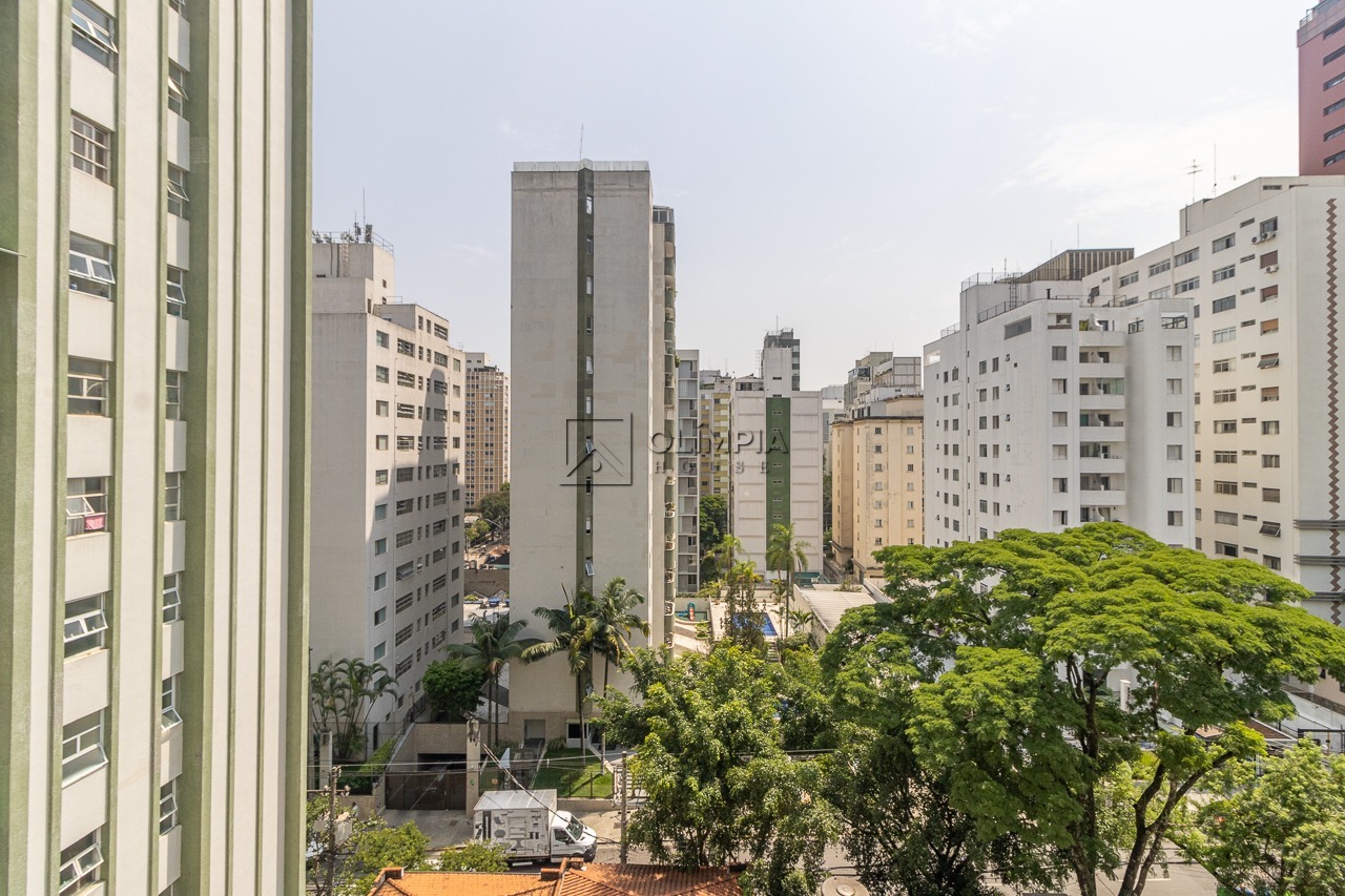 Doutor Renato Paes de Barros, 283