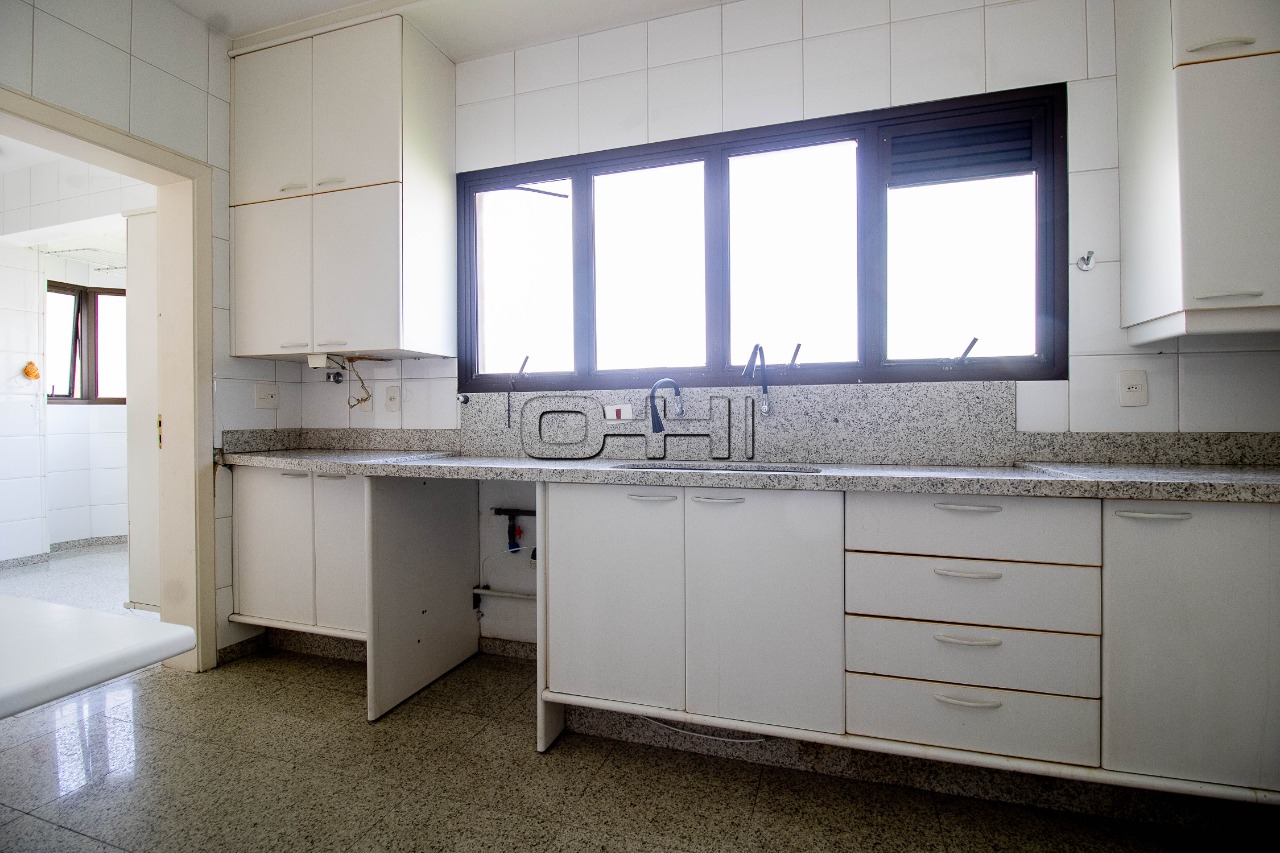 dos Jaúnas, 49