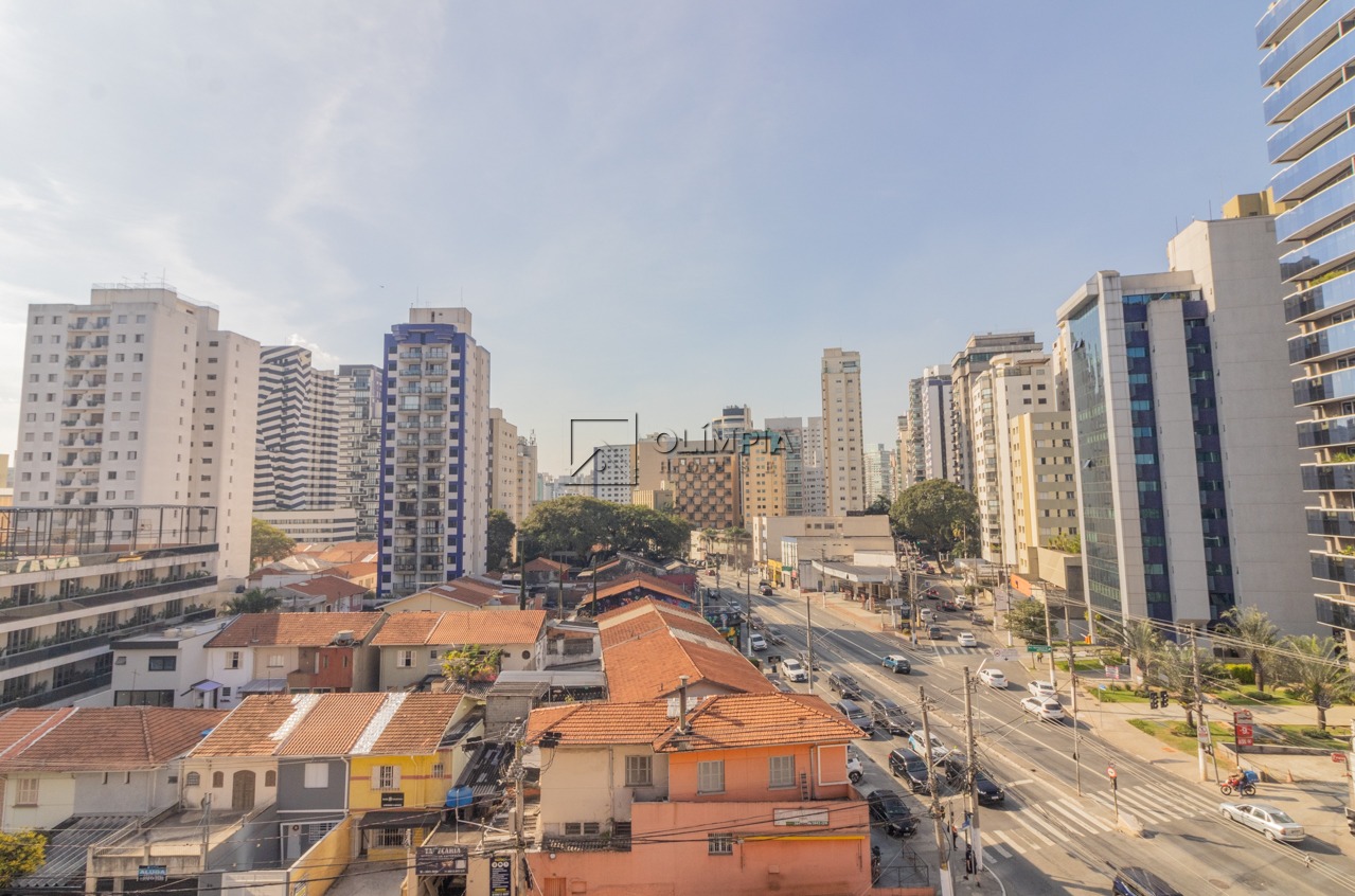 Santo Amaro, 2182
