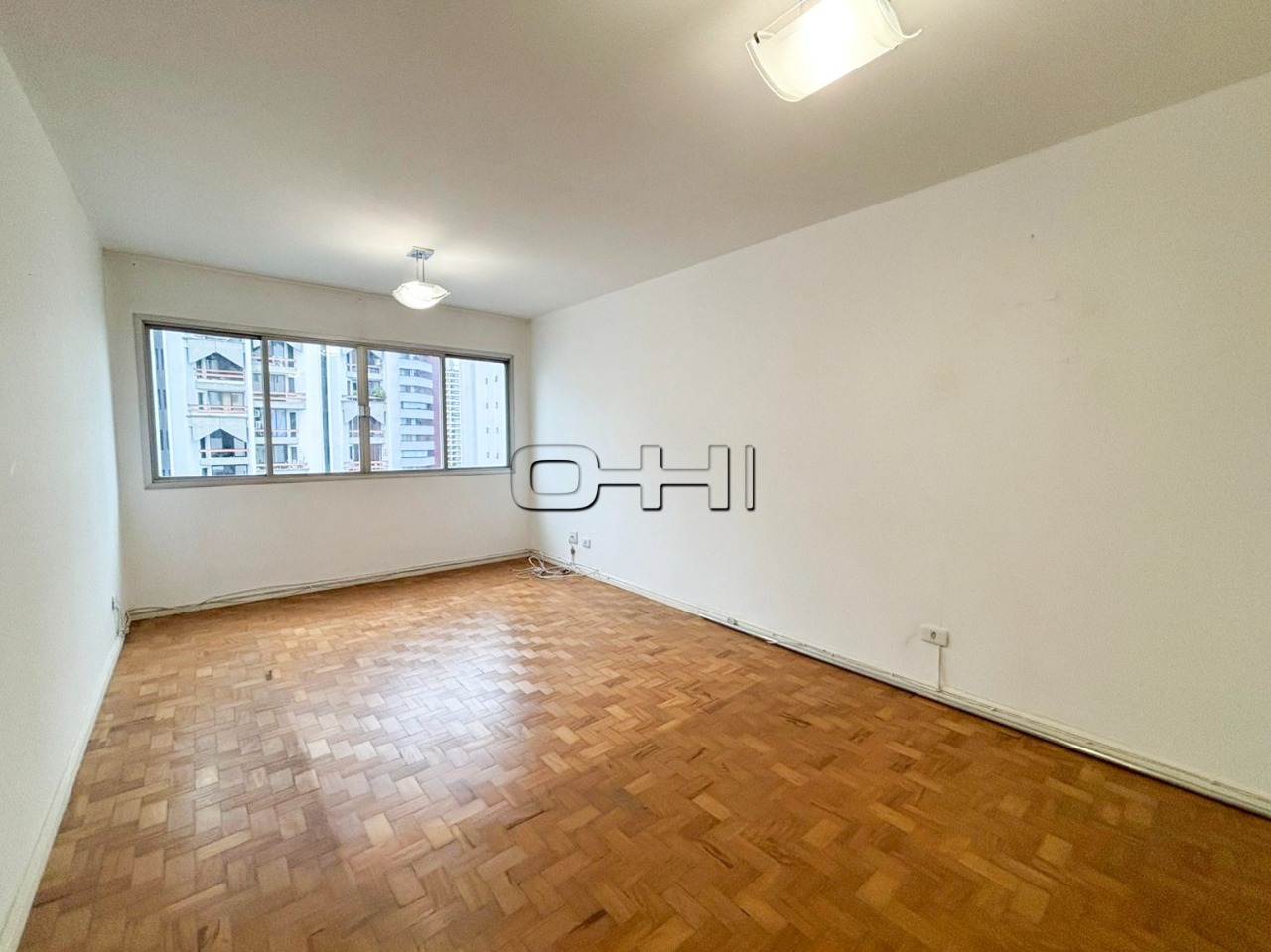 Jamaris, 522