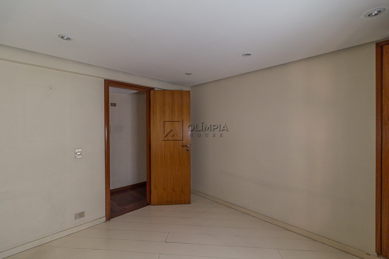 Doutor Melo Alves, 204