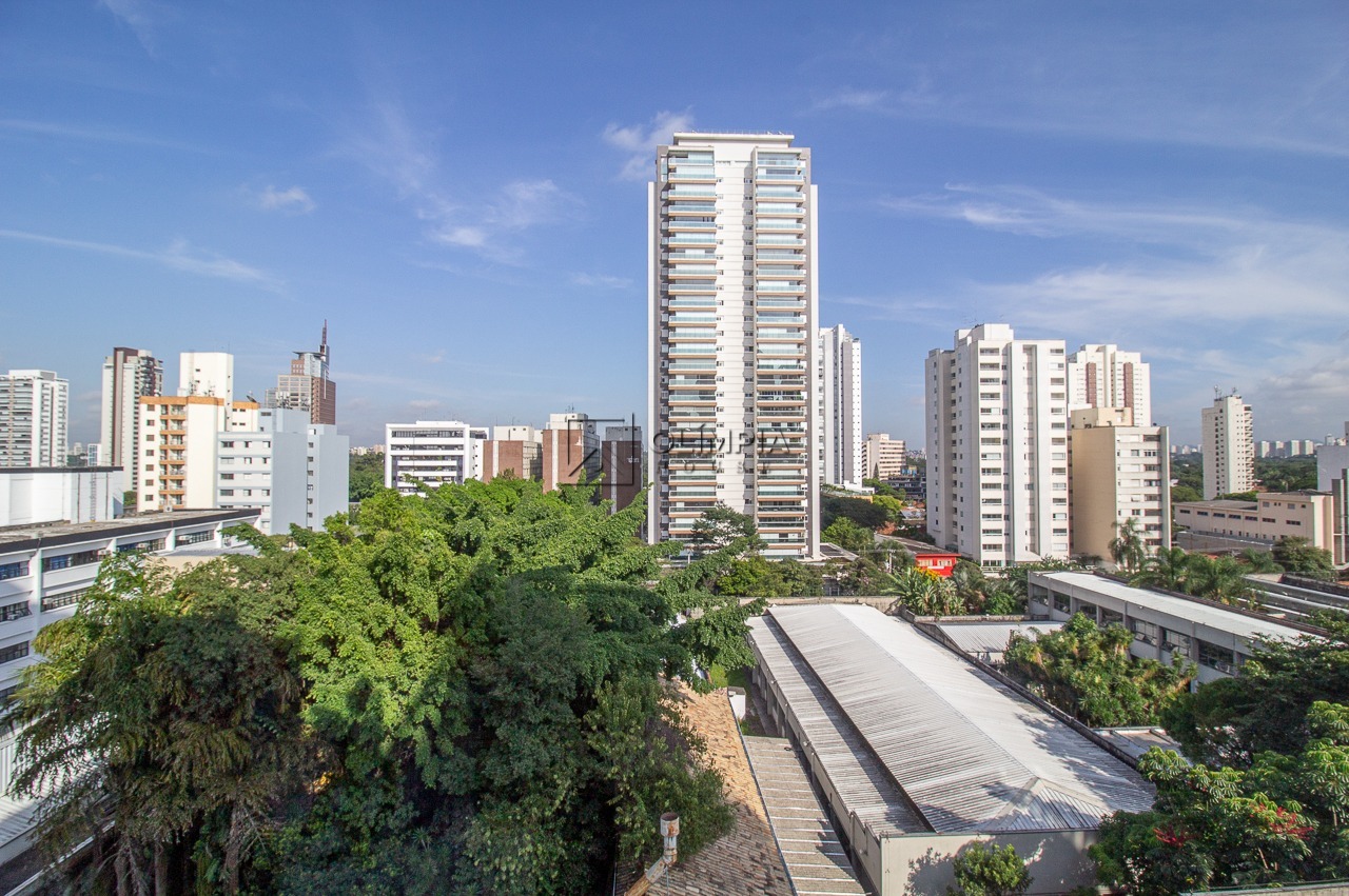 Padre Carvalho, 348