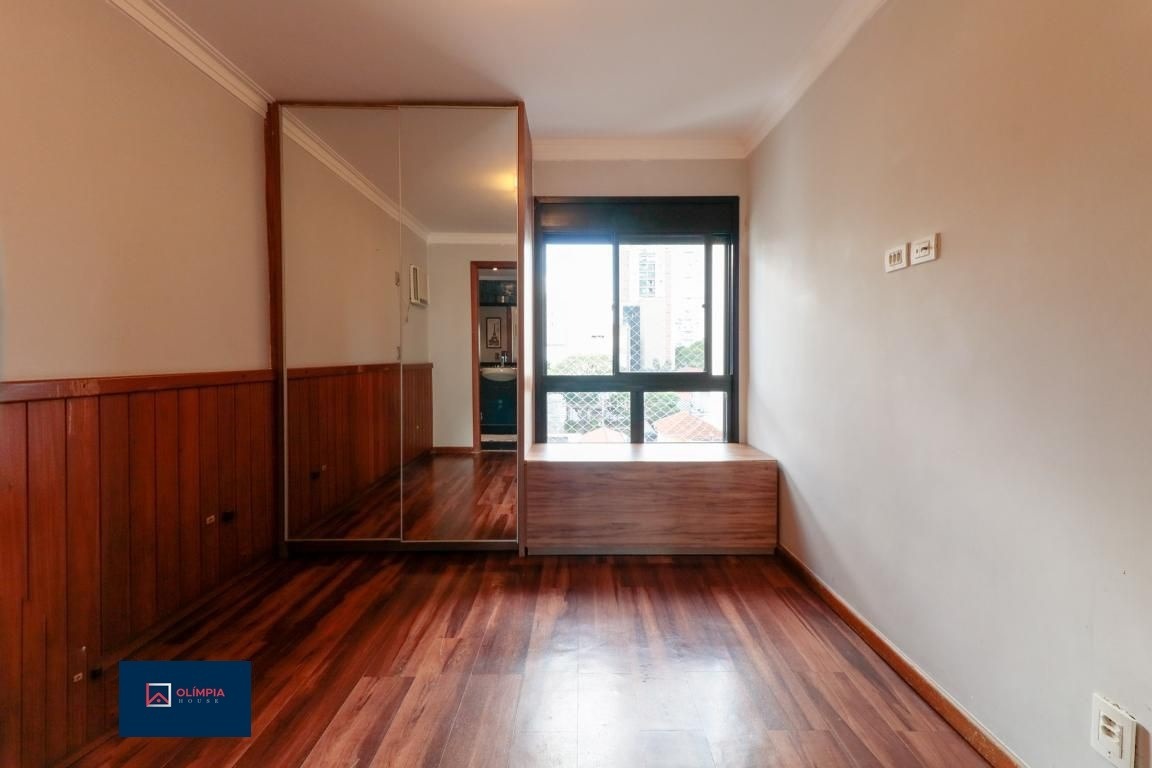 Costa Carvalho, 403