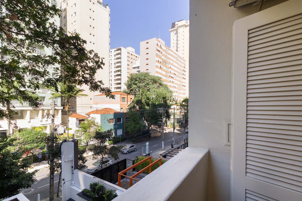 Campinas, 696