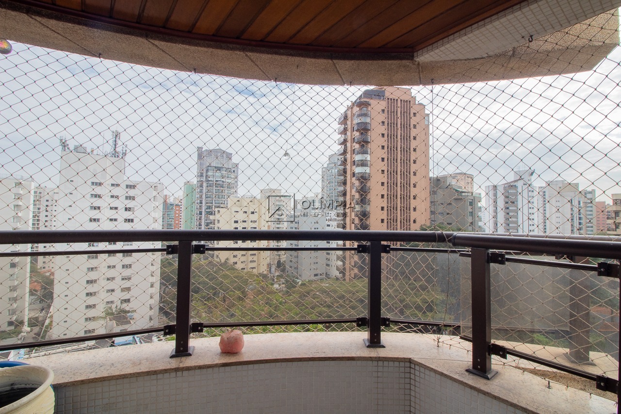 dos Guaramomis, 445