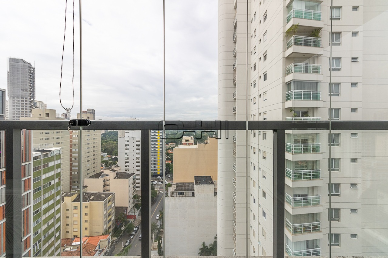 João Moura, 375