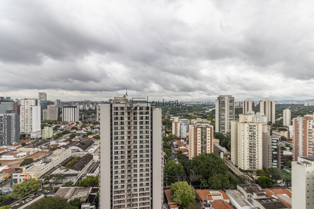 Fernão Dias, 323