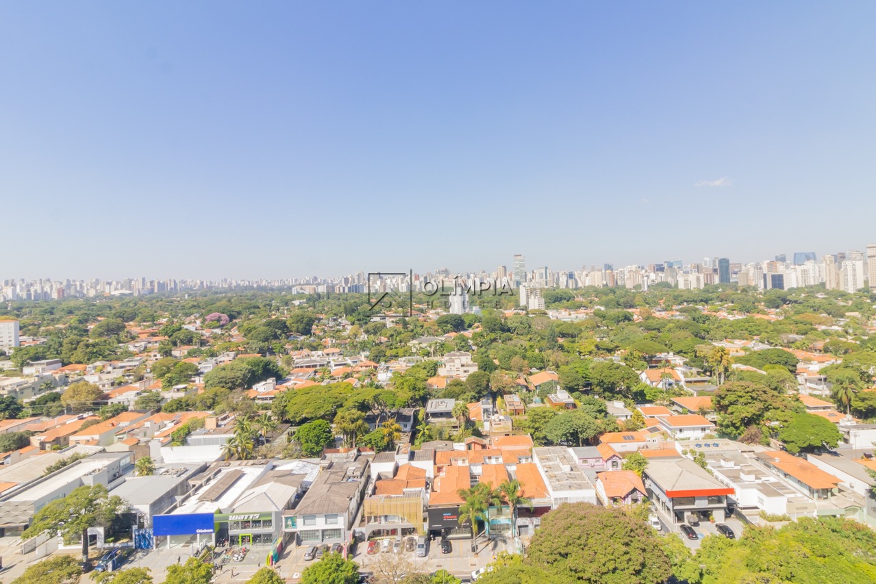 dos Pinheiros, 623
