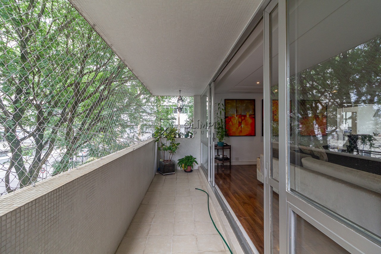 Teixeira da Silva, 285