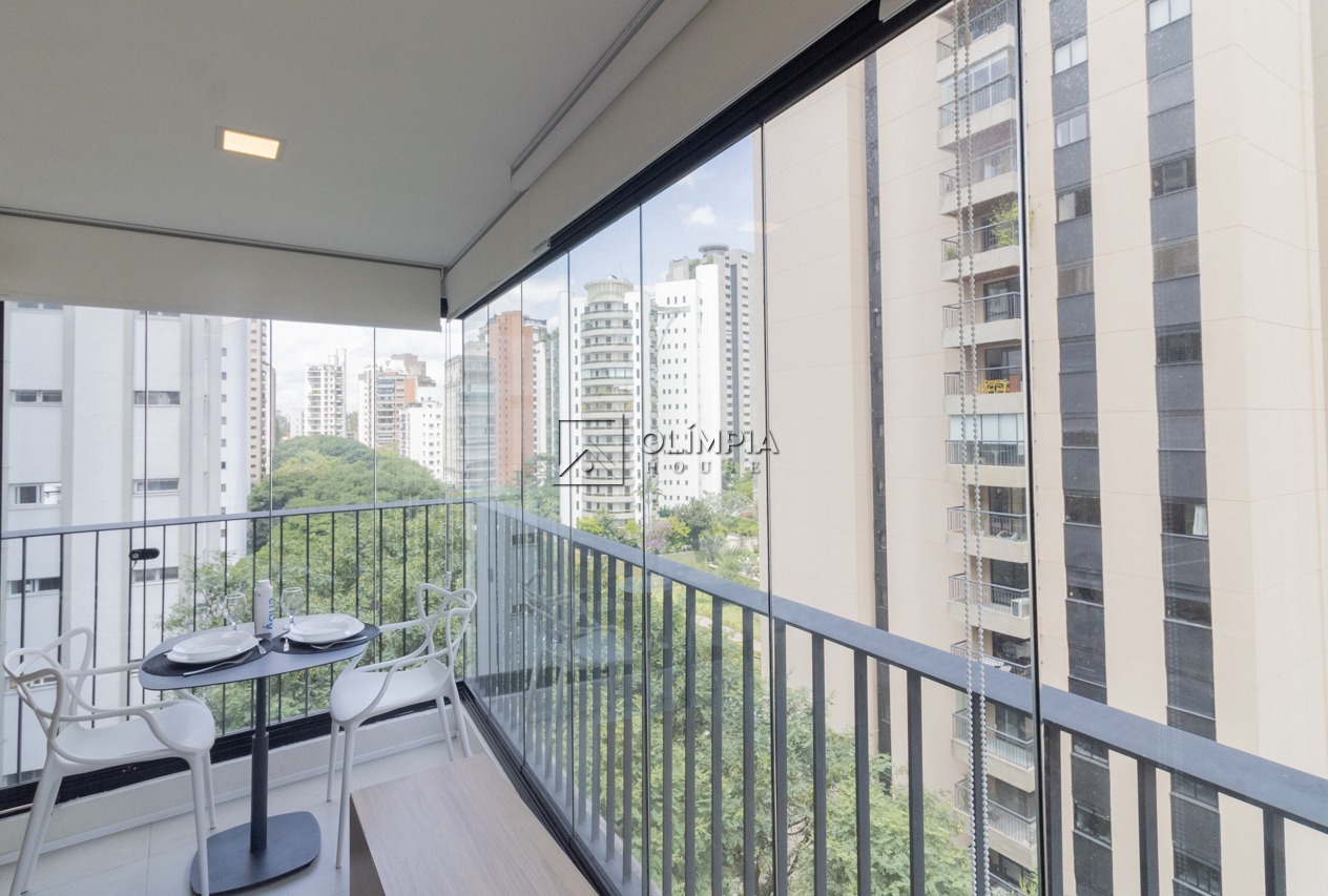 Bueno Brandão, 382