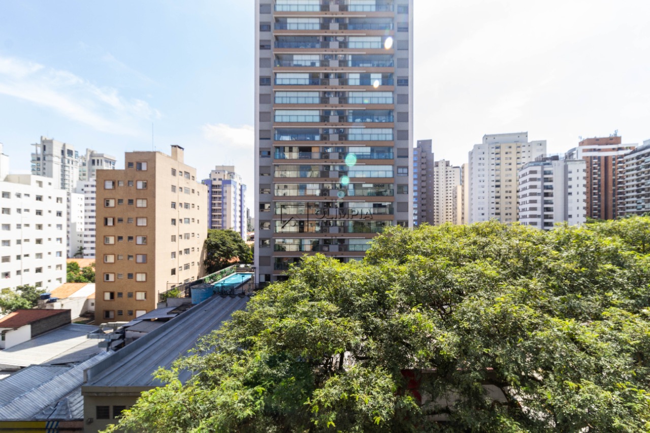 Doutor Andrade Pertence, 45