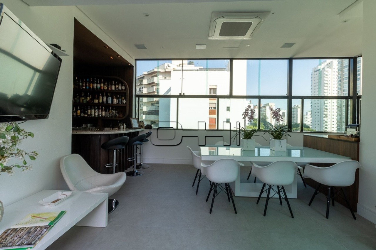 Conde de Porto Alegre, 1048