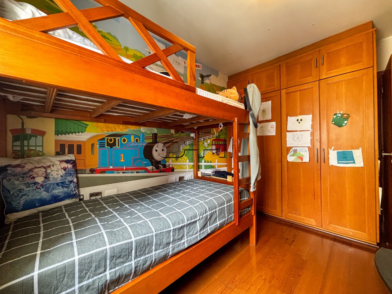 Cotovia, 258