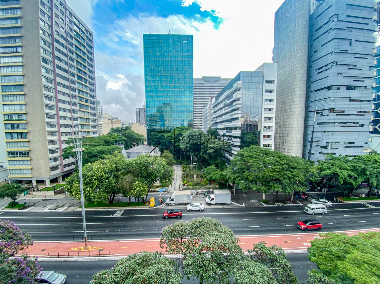 Paulista, 66