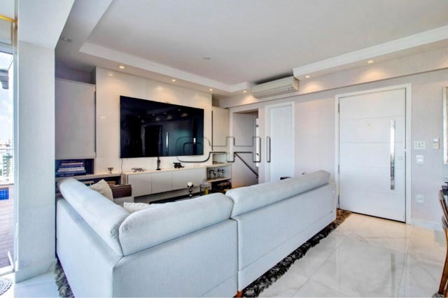 Correia Dias, 530