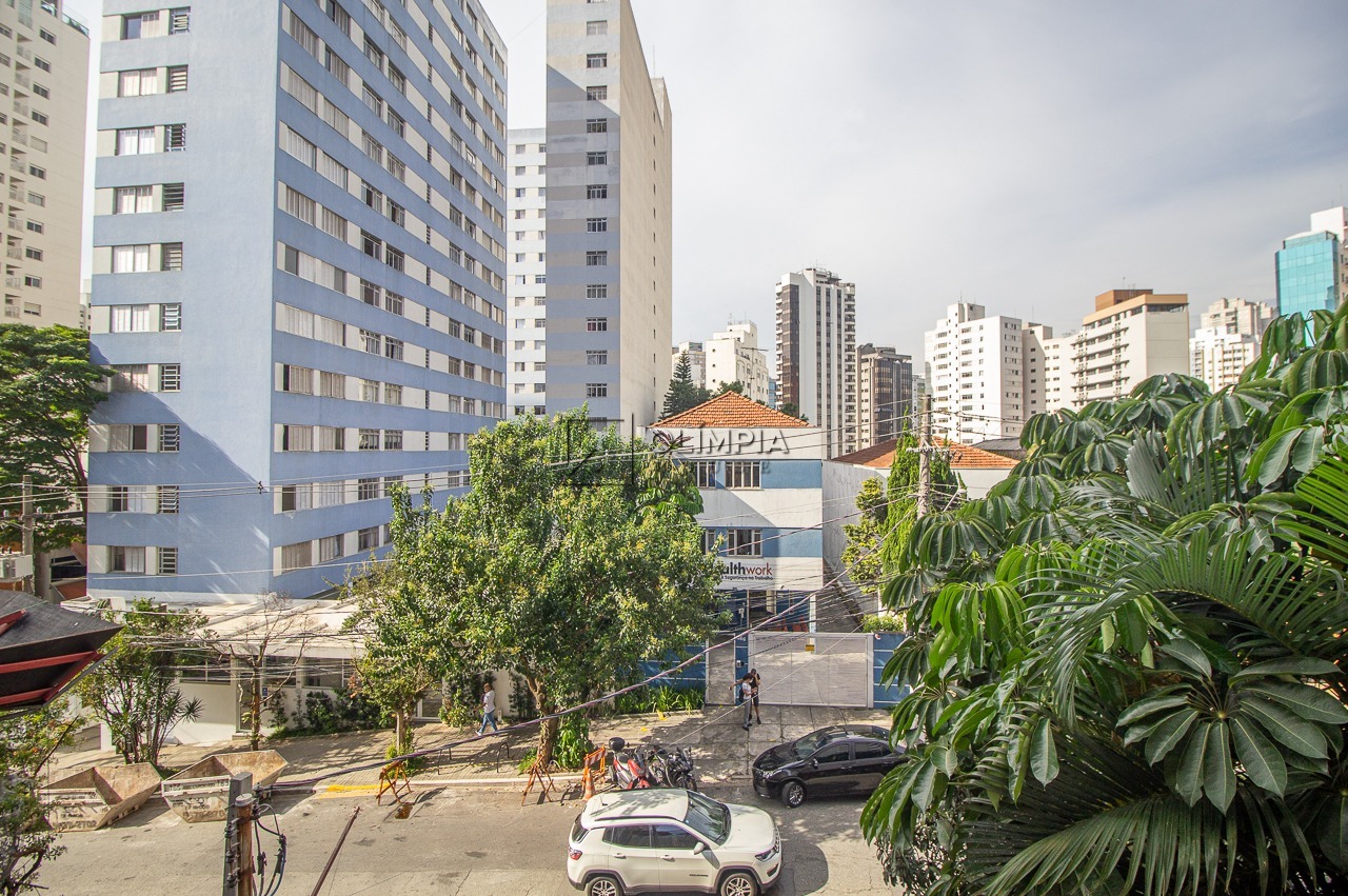 Correia Dias, 451