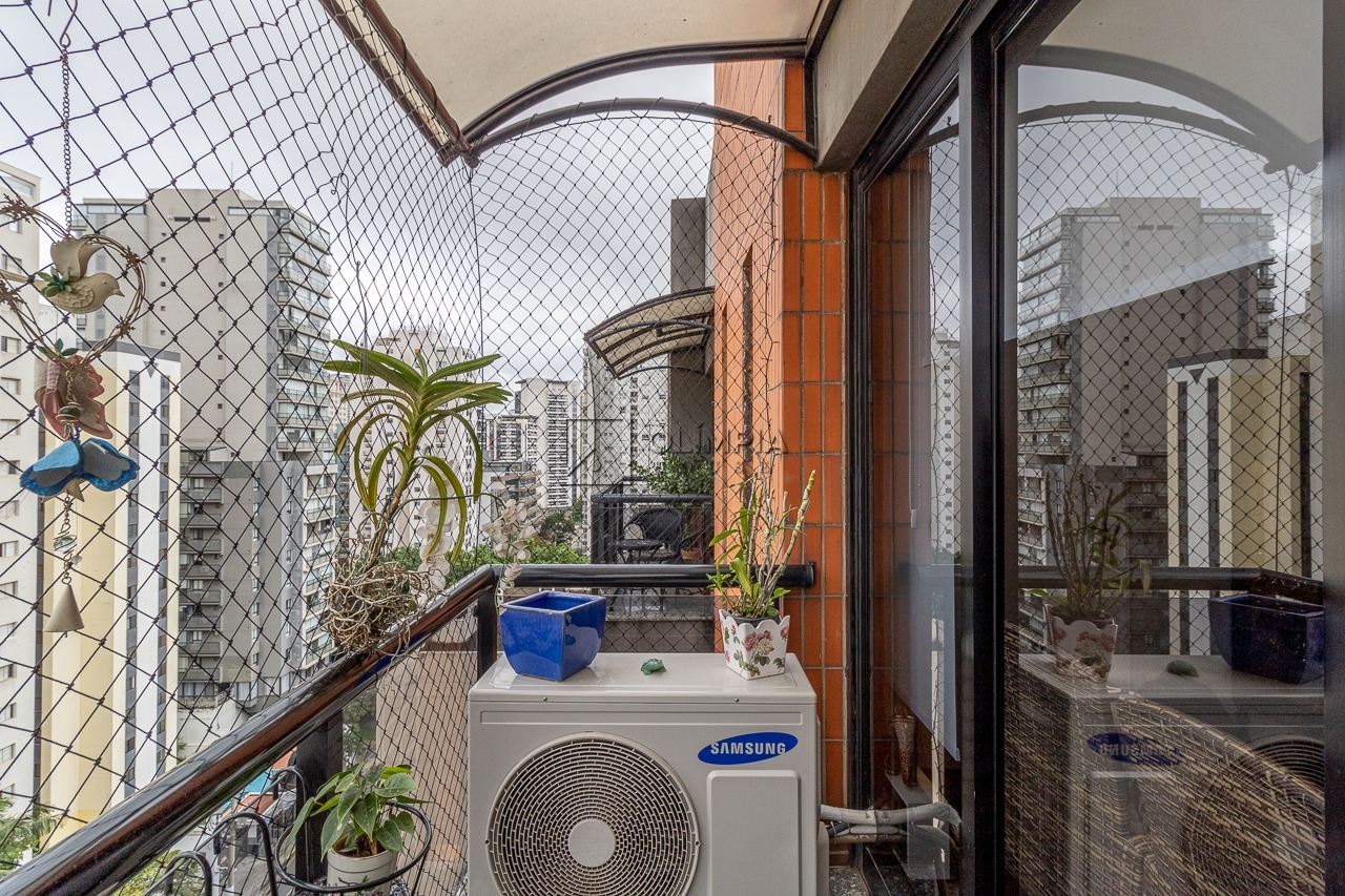 Casa do Ator, 764