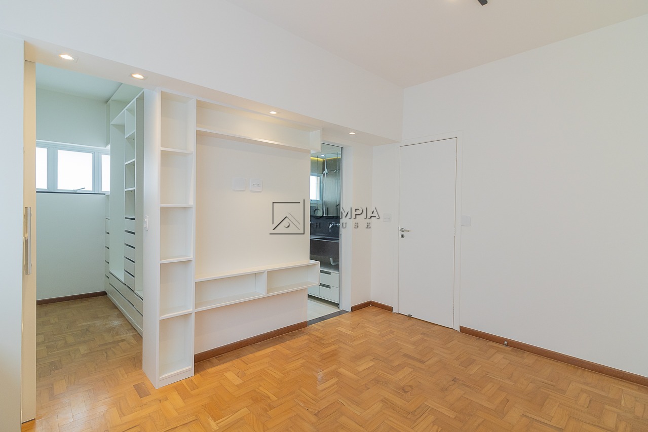 Casa Branca, 605