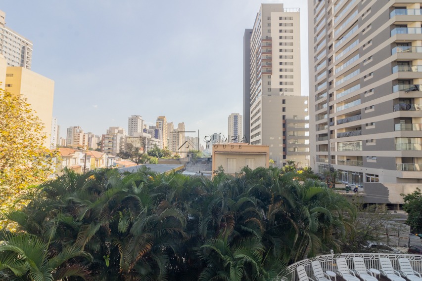 Ministro Ferreira Alves, 330