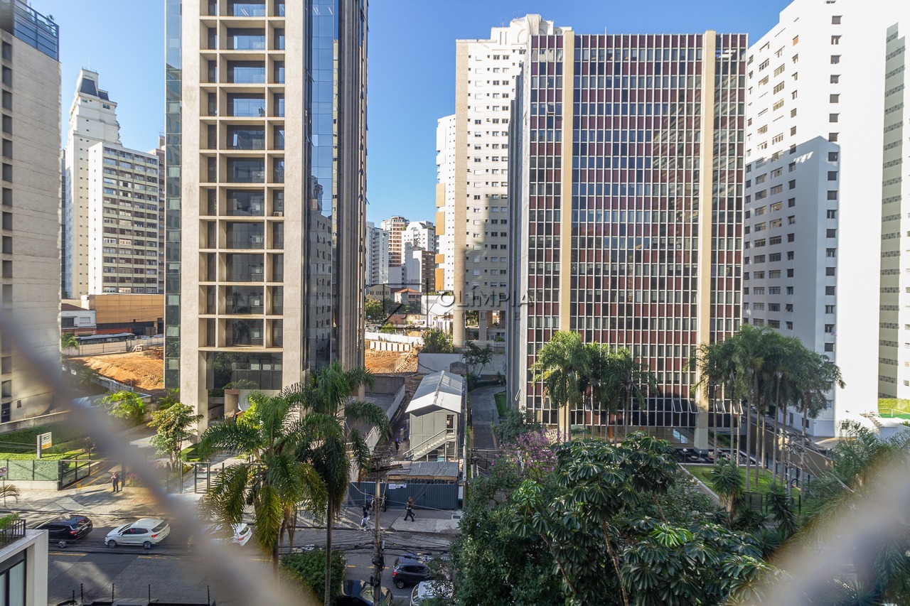 Doutor Eduardo de Souza Aranha, 122