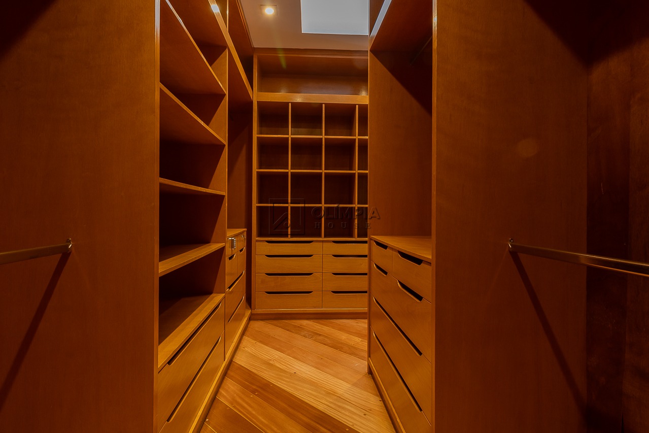 Tomé Portes, 555