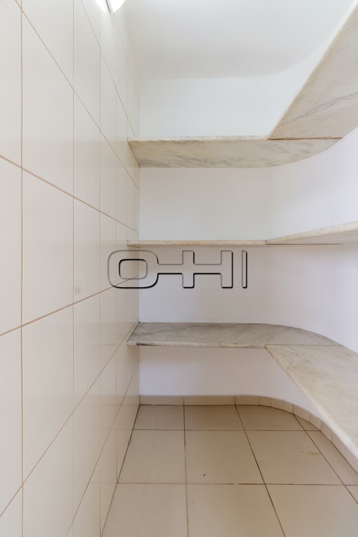 Aimberê, 374