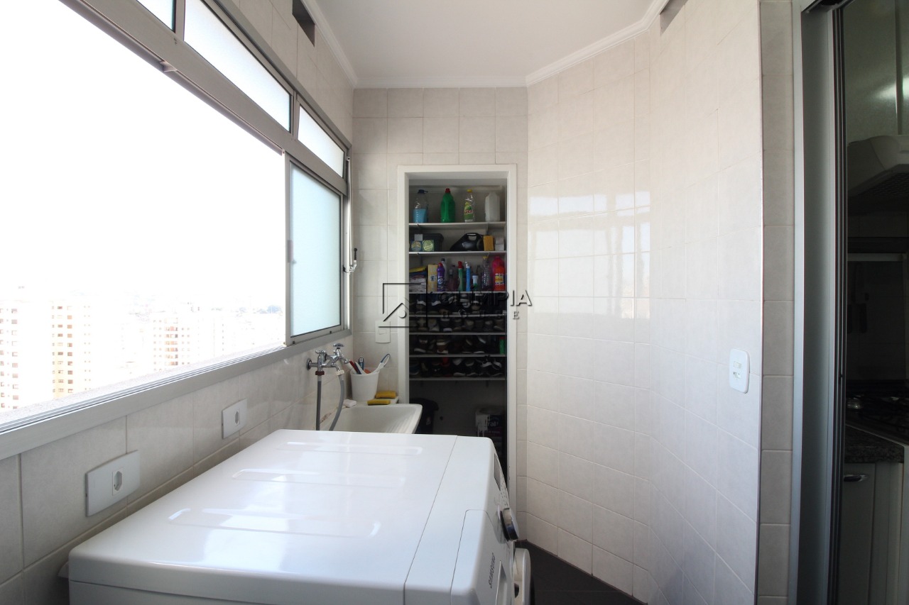 Barão do Bananal, 980