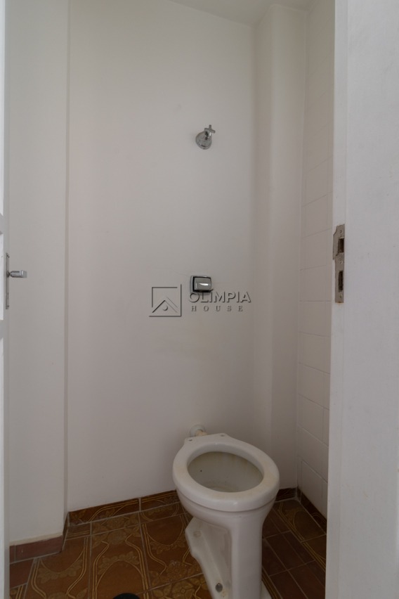 Cônego Eugênio Leite, 616