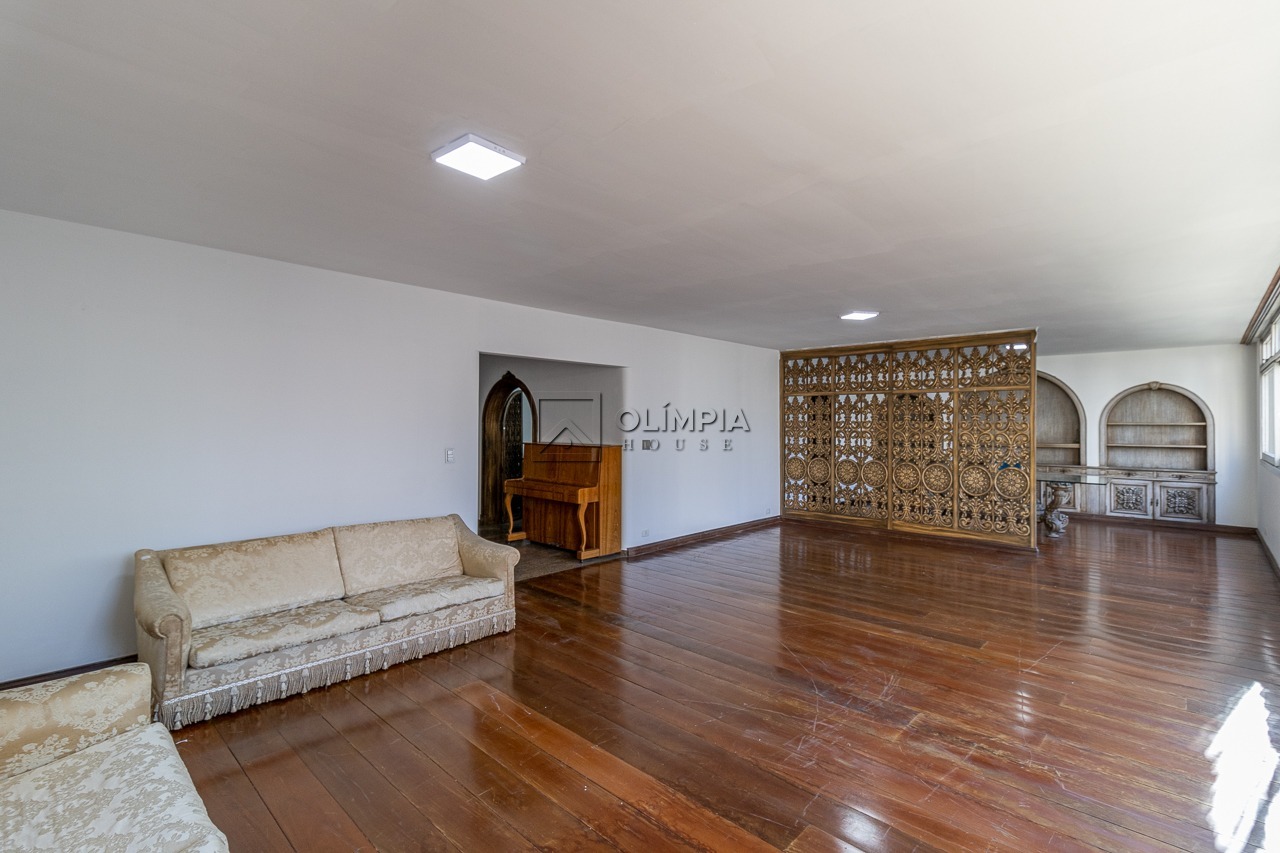 Leôncio de Carvalho, 280