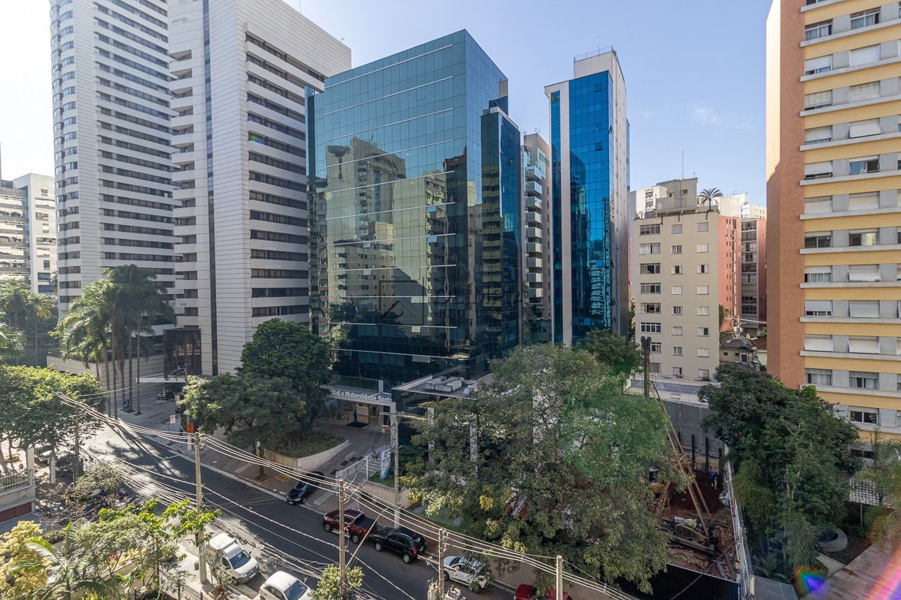 Leôncio de Carvalho, 280