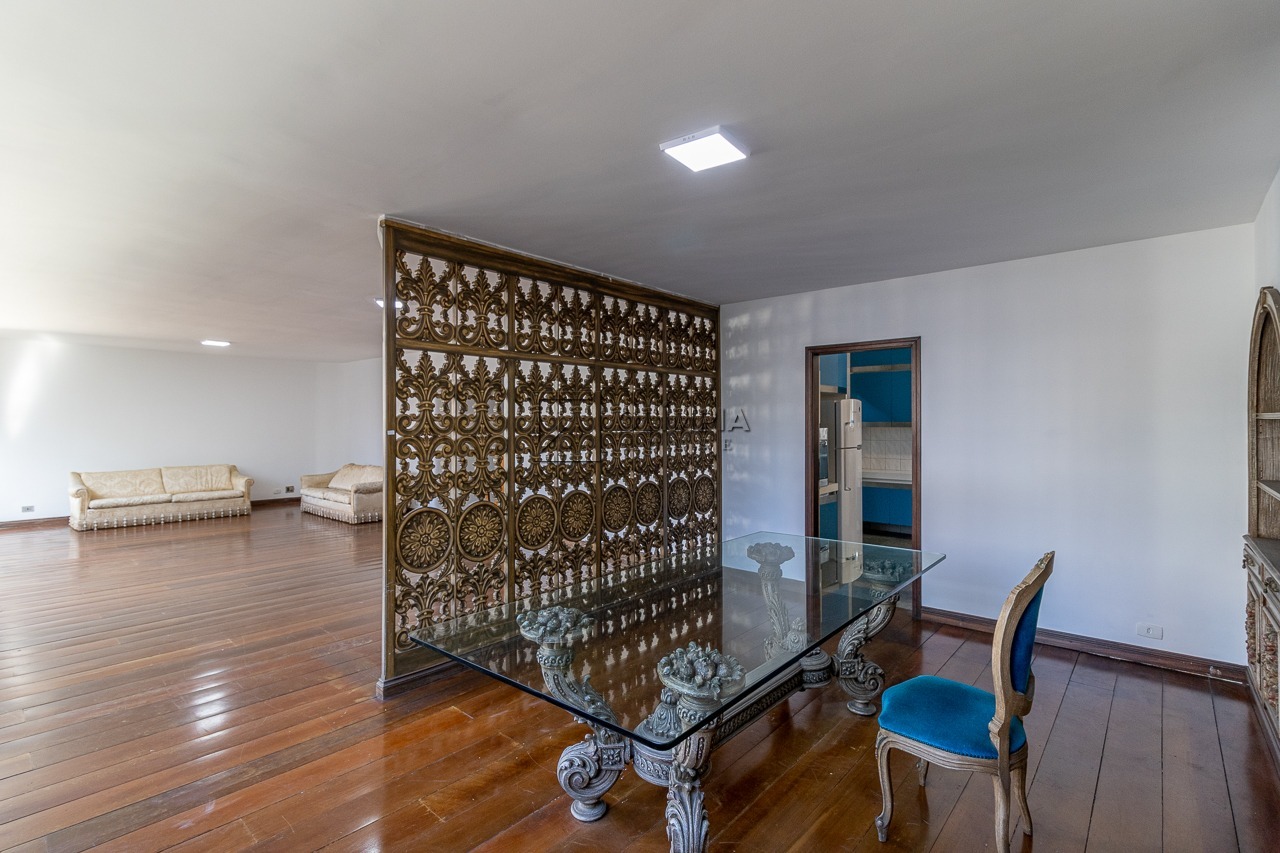 Leôncio de Carvalho, 280