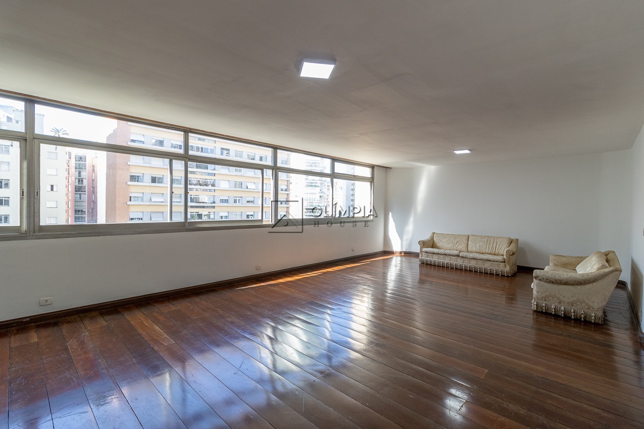 Leôncio de Carvalho, 280