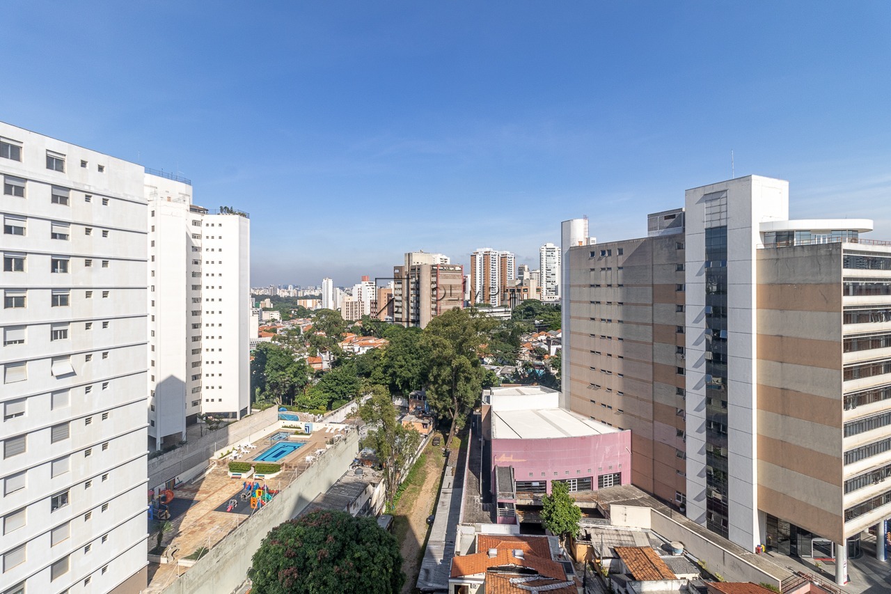Madre Cabrini, 240