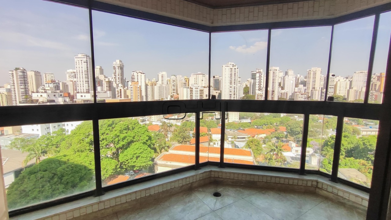 Conselheiro Fernandes Torres, 50