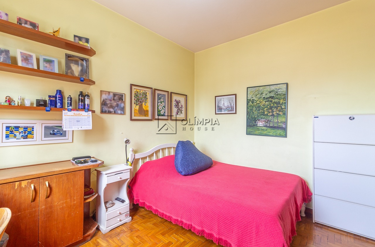 Estela, 755