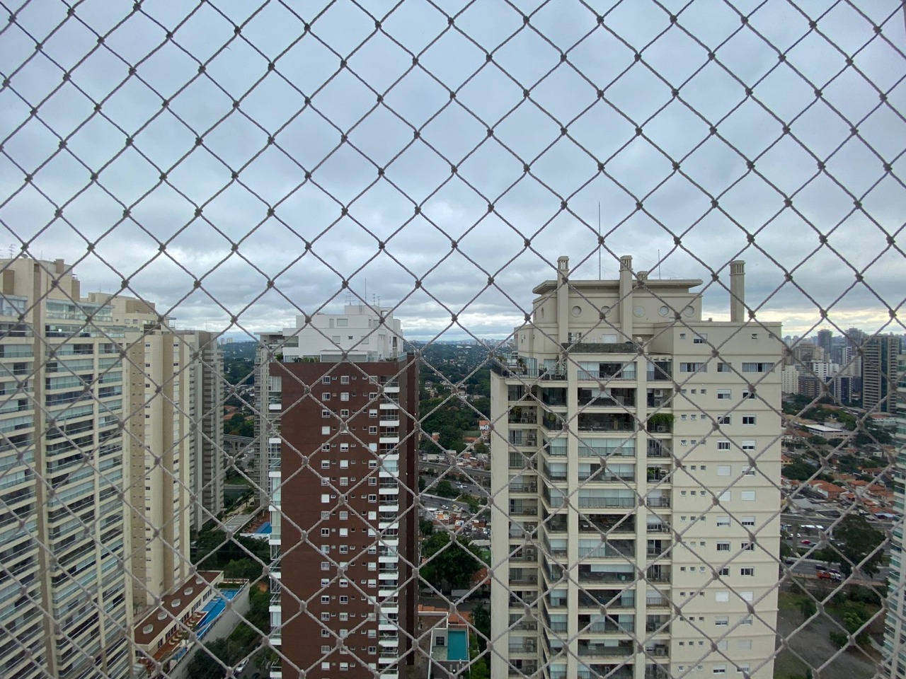 Conde de Porto Alegre, 1033