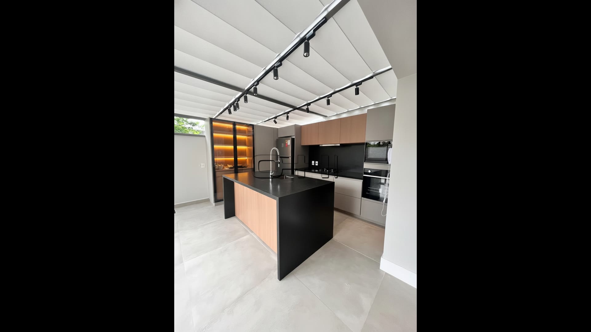 Rubem Berta, 850