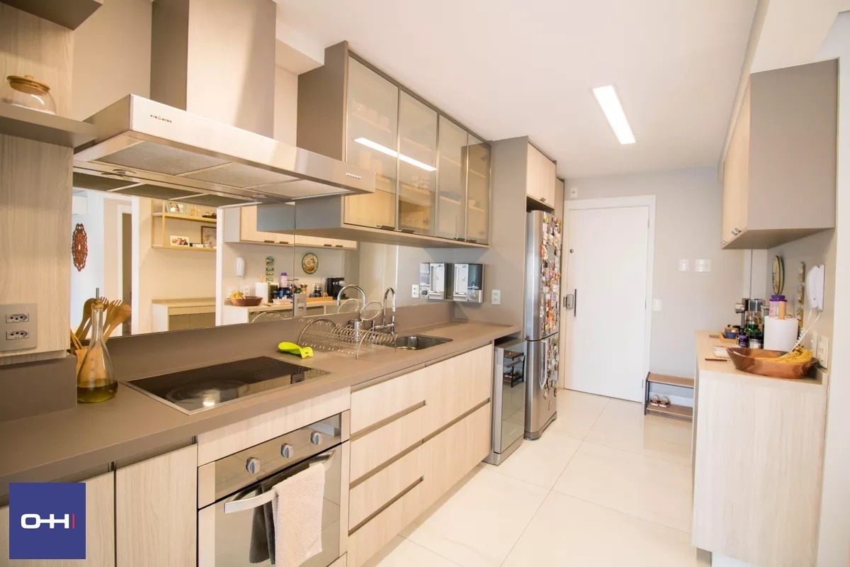 Bela Vista, 709