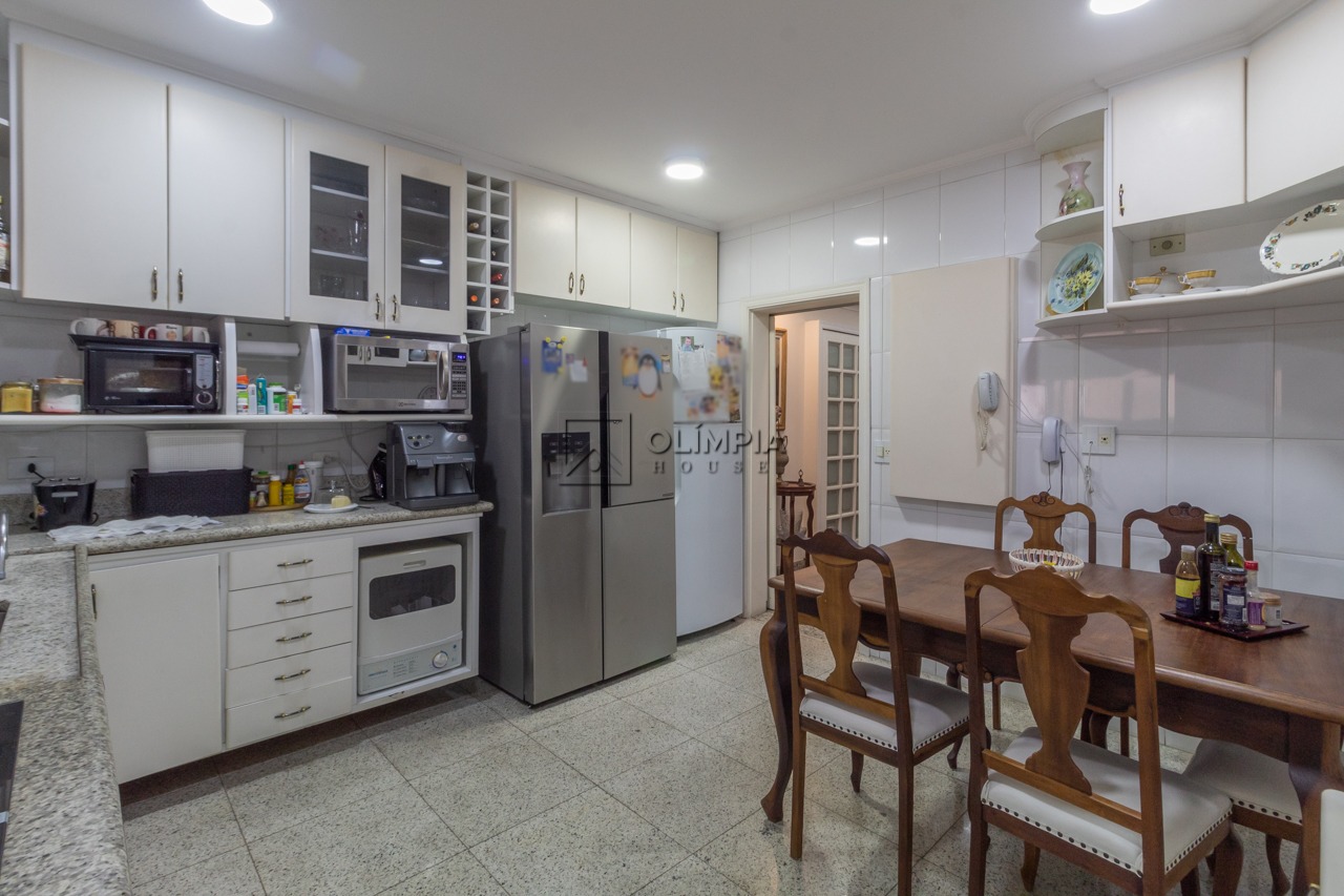 Colônia da Glória, 401